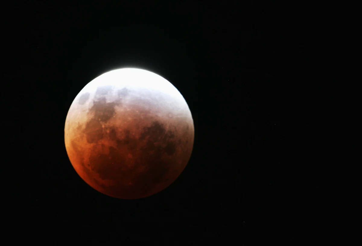 Lunar Eclipse Visible Over the Jersey Shore Tonight