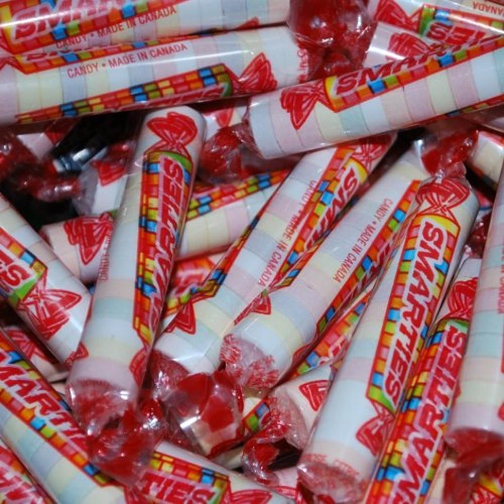 Snorting Smarties – Kids Harming Themselves with Dangerous Trend [VIDEO]