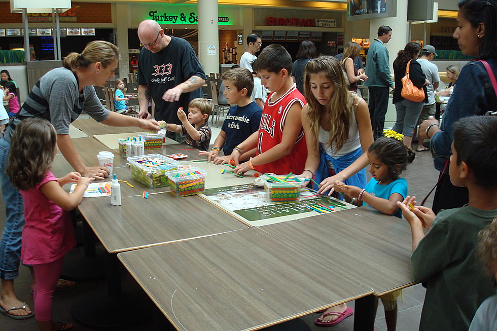 Kids’ Breakfast Returns to Freehold Raceway Mall This Weekend!