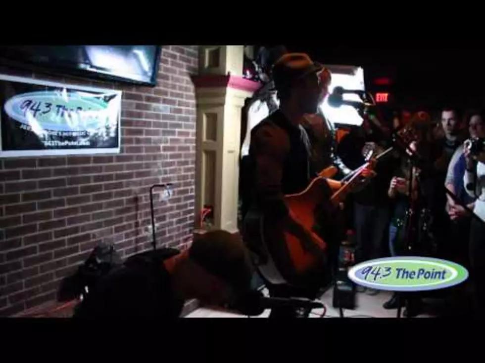 Lifehouse Performs &#8216;Hurricane&#8217; Live [VIDEO]