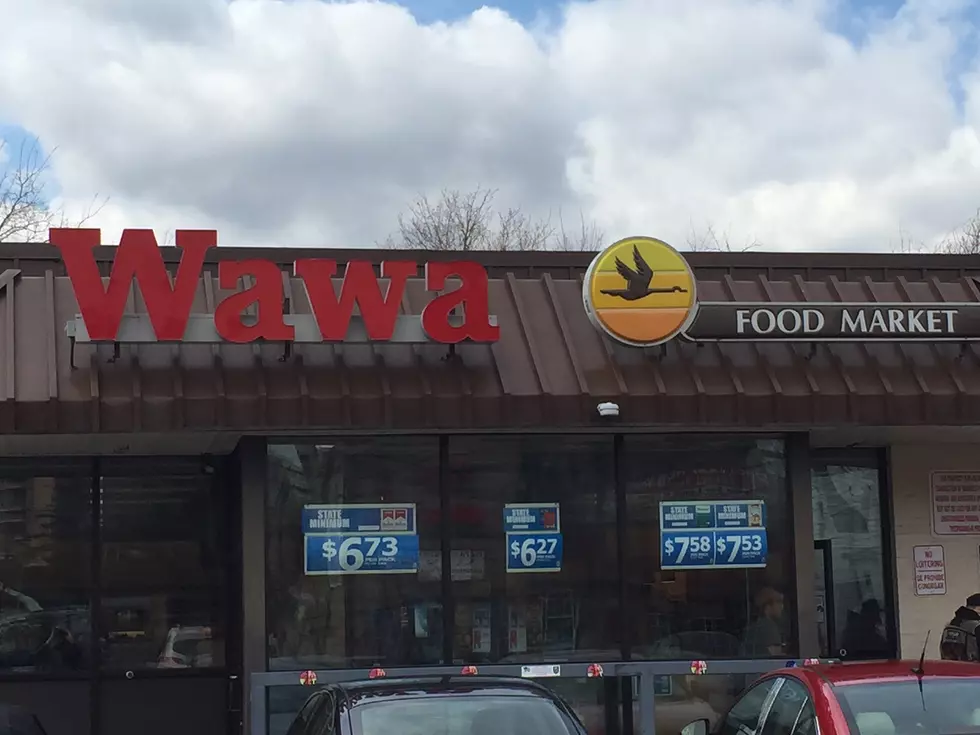 Wawa Introduces Seating