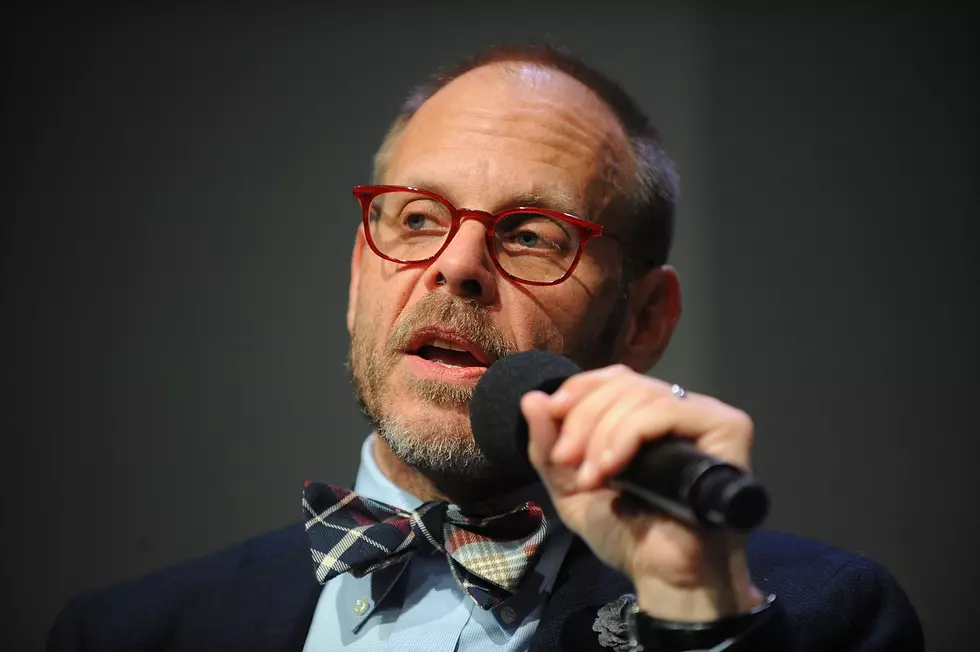 Watch: Food Network Star Alton Brown Spends Time in Red Bank