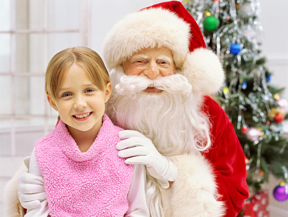 Santa’s Schedule at Monmouth Mall