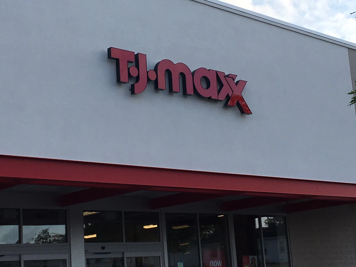 New T.J. Maxx in Wall Opening Date and Hiring Announcement