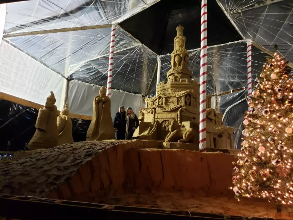 Check Out This Christmas Sandcastle Event at Laurita