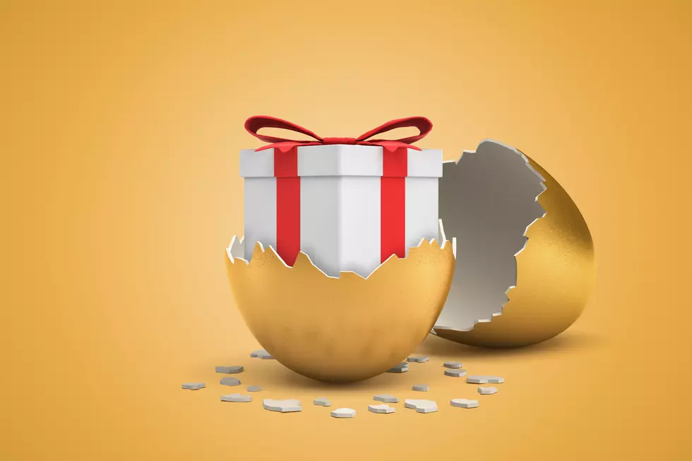 Crack Open The Golden Egg Filled With $250 in Freehold Raceway Mall Gift Cards