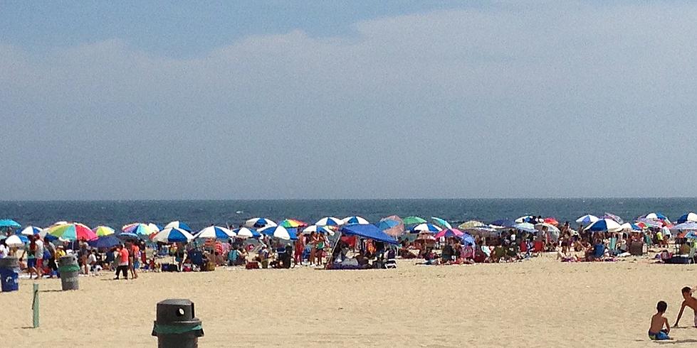 I'm begging officials: Please don't make beach umbrellas illegal