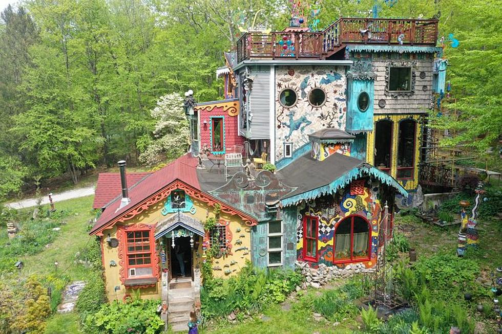 Mysterious Local Artist Opens Home To Public With Luna Parc