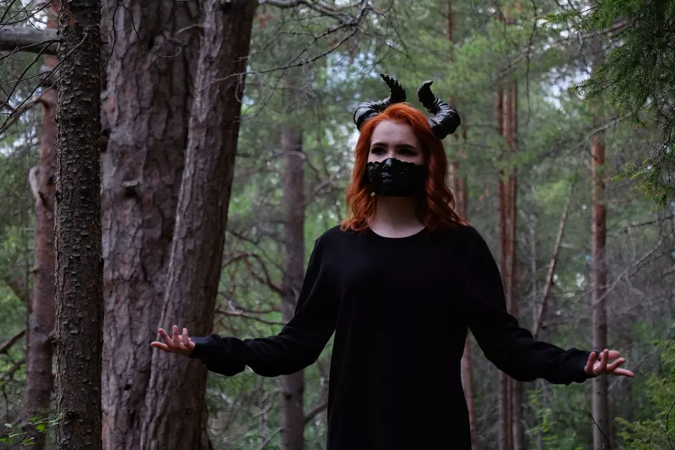 This New Jersey Haunted Hike Will Scare The Pants Off You