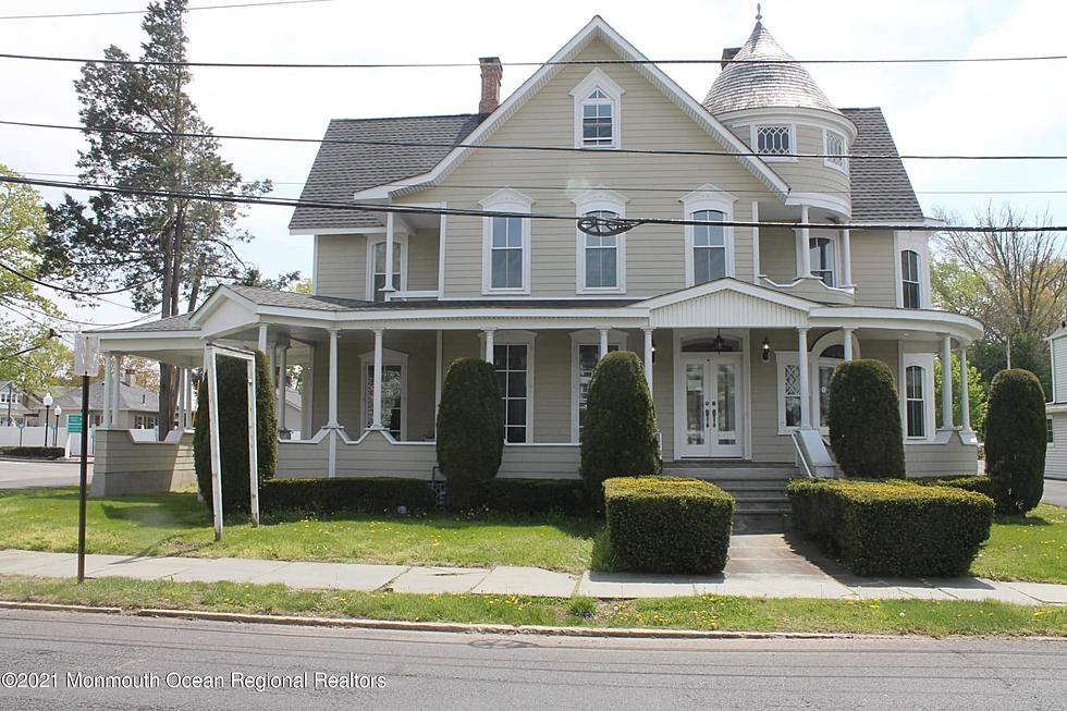 A Surprising Look Inside The Iconic &#8216;Sabrina The Teenage Witch&#8217; House in Freehold, NJ