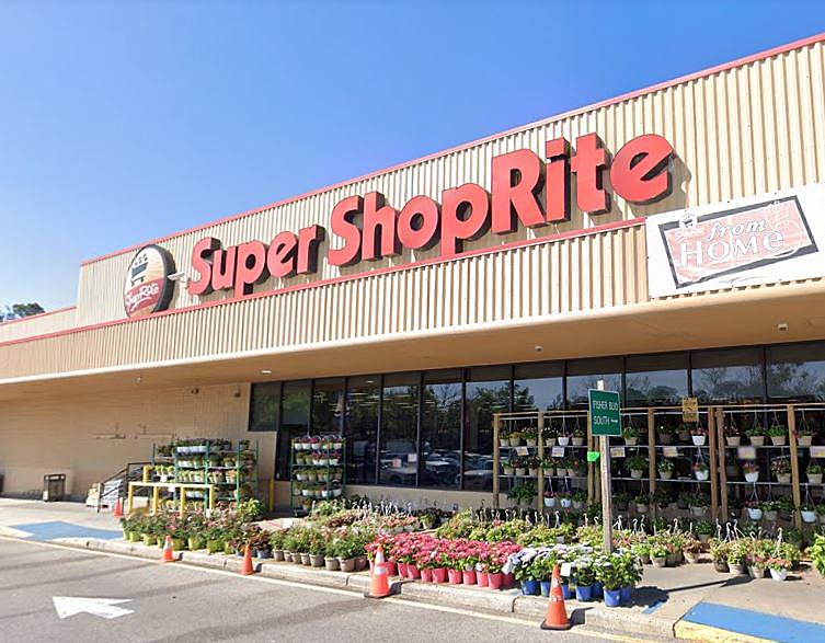 Why has ShopRite, Petsmart shopping center in Marlton gone to court?