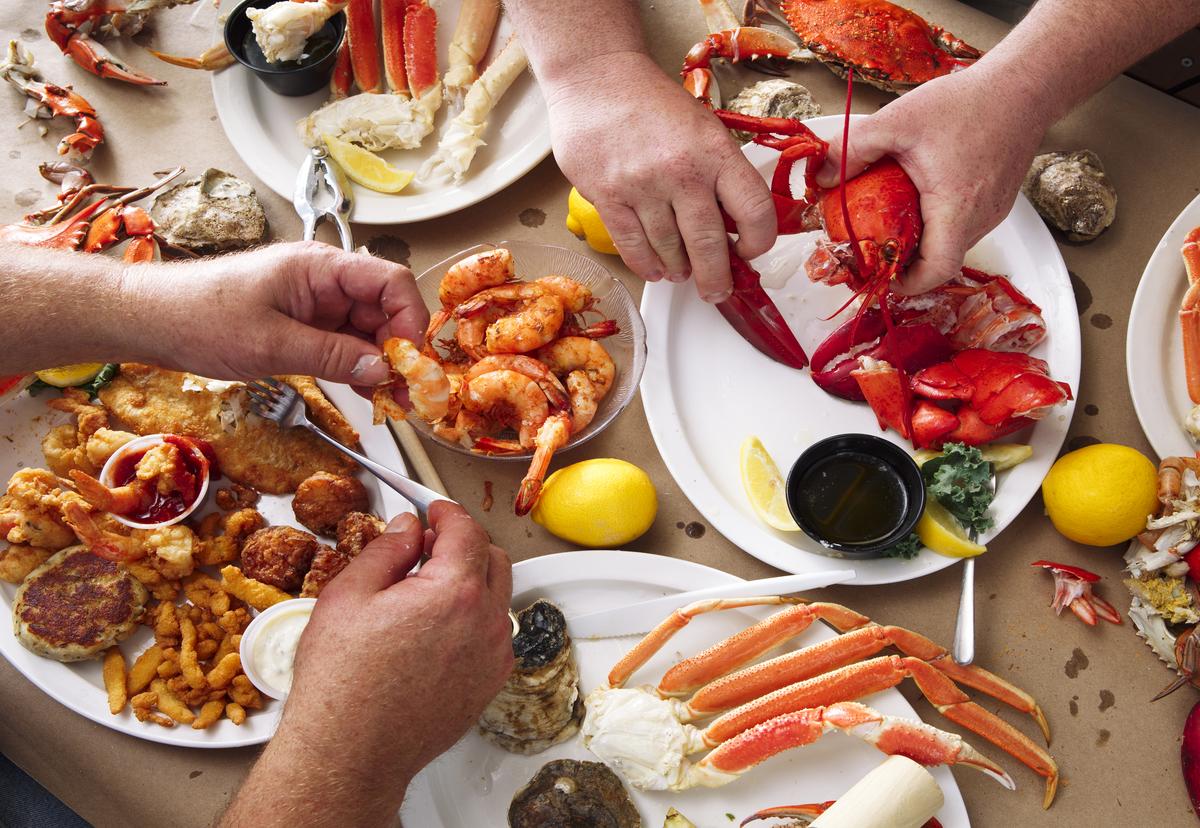 Why is Seabra Marisqueira the best seafood restaurant in New Jersey?