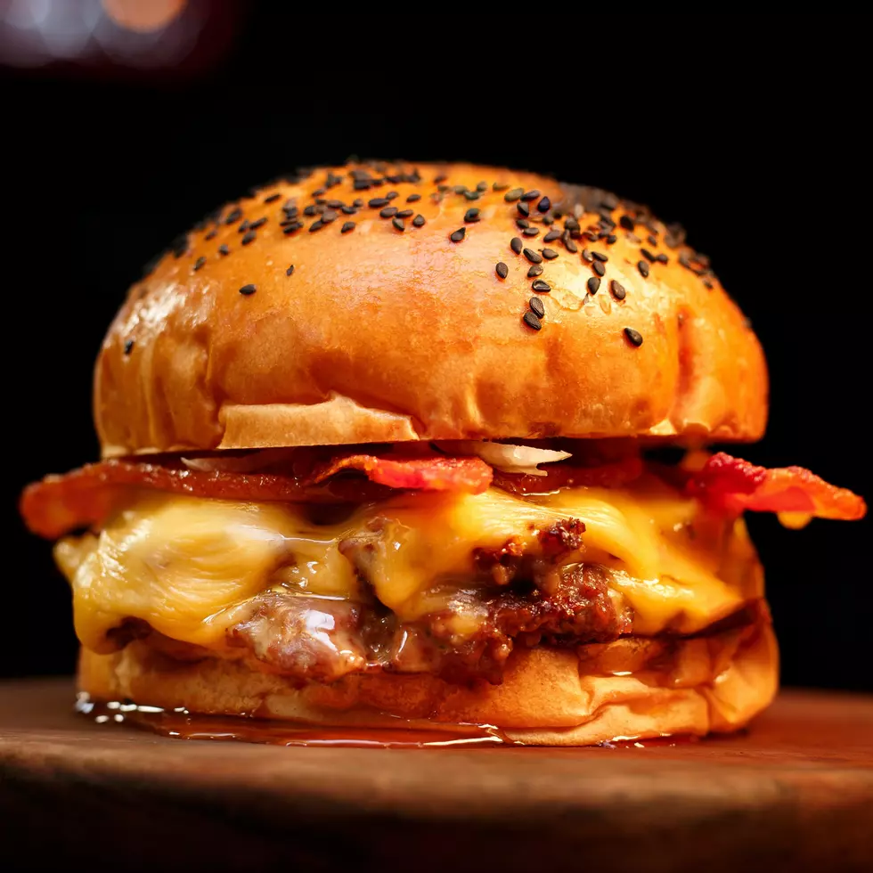 New Jersey, If You’re Not Grilling Your Burger With An Ice Cube, You’re Doing It Wrong