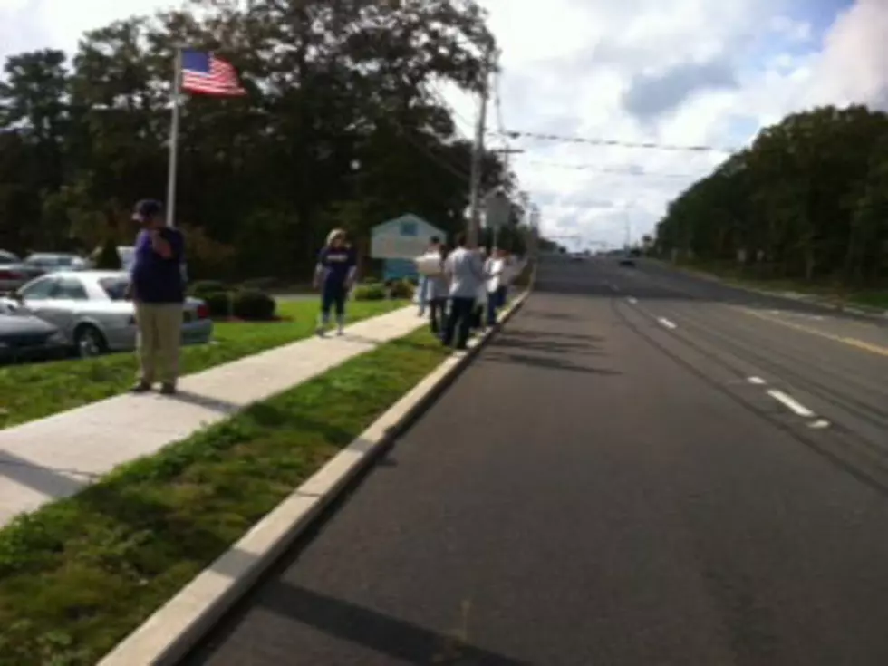 Nursing Home Workers Stage Informational Pickets in Ocean County