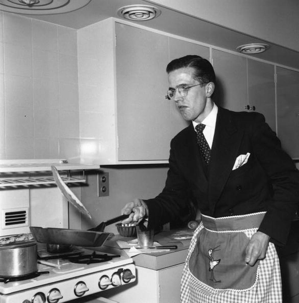 Men and Cooking – The Hometown View
