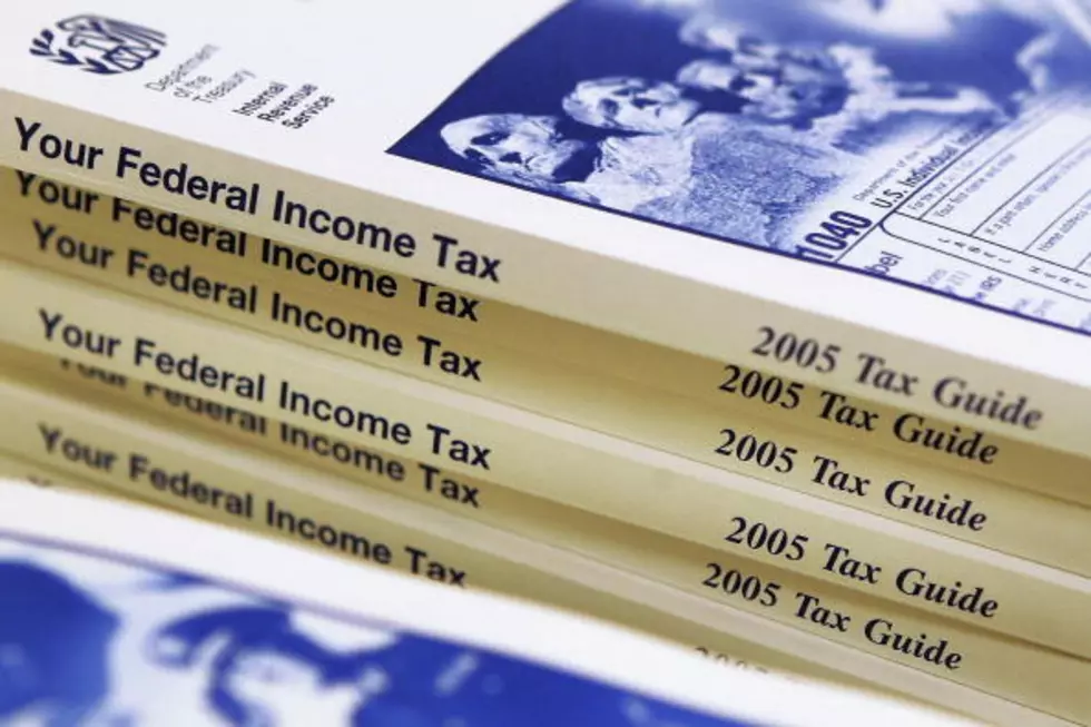Taxpayers Get Extra Time to File Their Taxes This Year