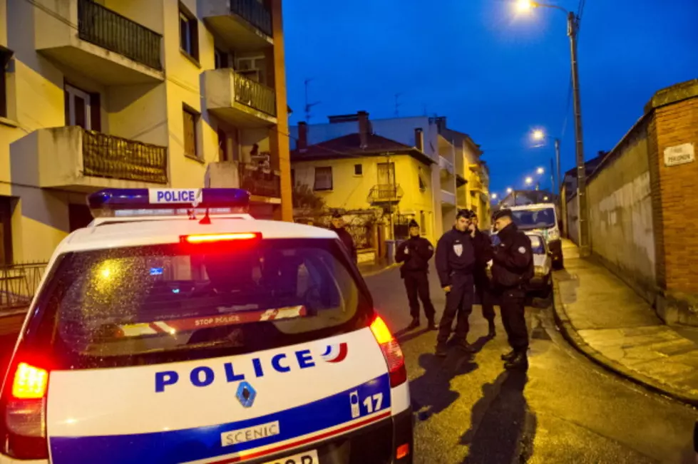 Report: French Police Prepare To Storm Building  [VIDEO]