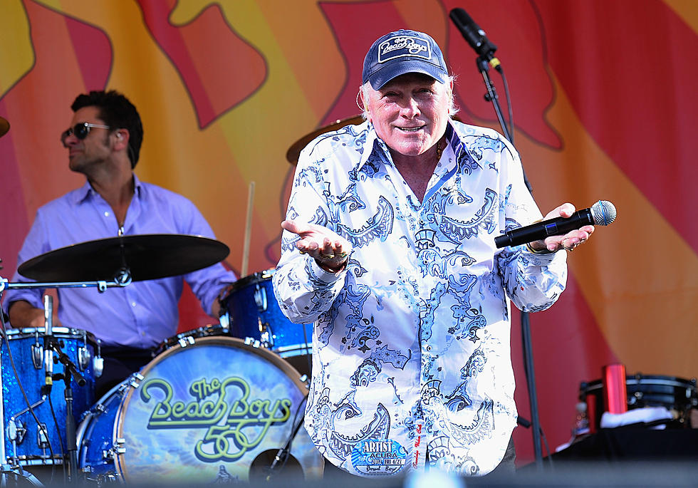 Beach Boys Singer Bruce Johnston Calls President Obama an &#8216;A-Hole&#8217; [VIDEO]