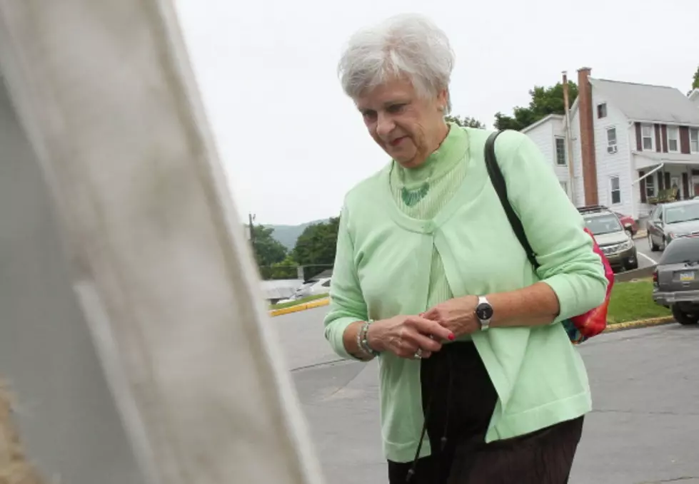 Jerry Sandusky&#8217;s Wife Takes Witness Stand At Trial [VIDEO]