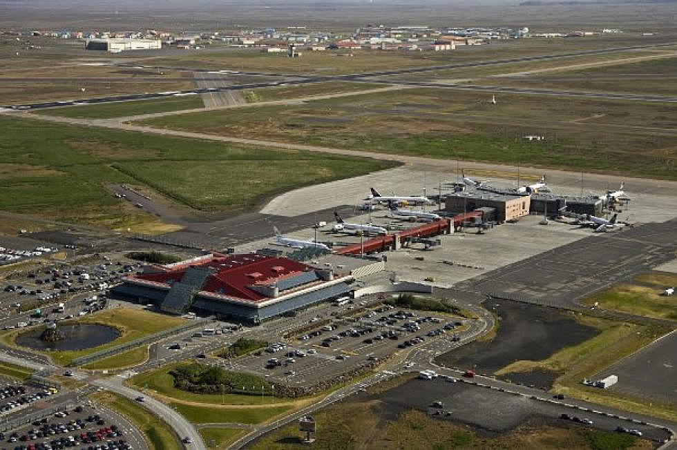 Plane From JFK Lands In Iceland After Bomb Threat