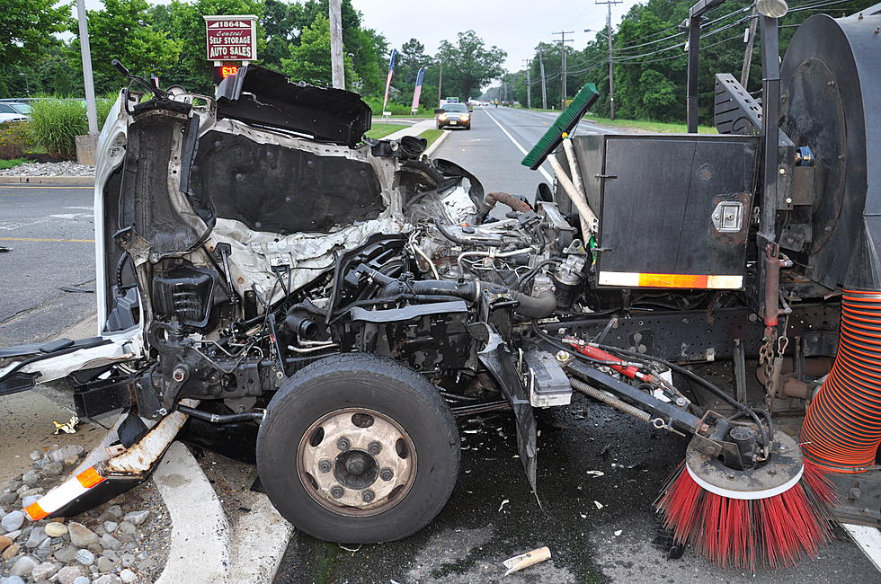 Head-On Crash in Toms River Leaves Three Injured