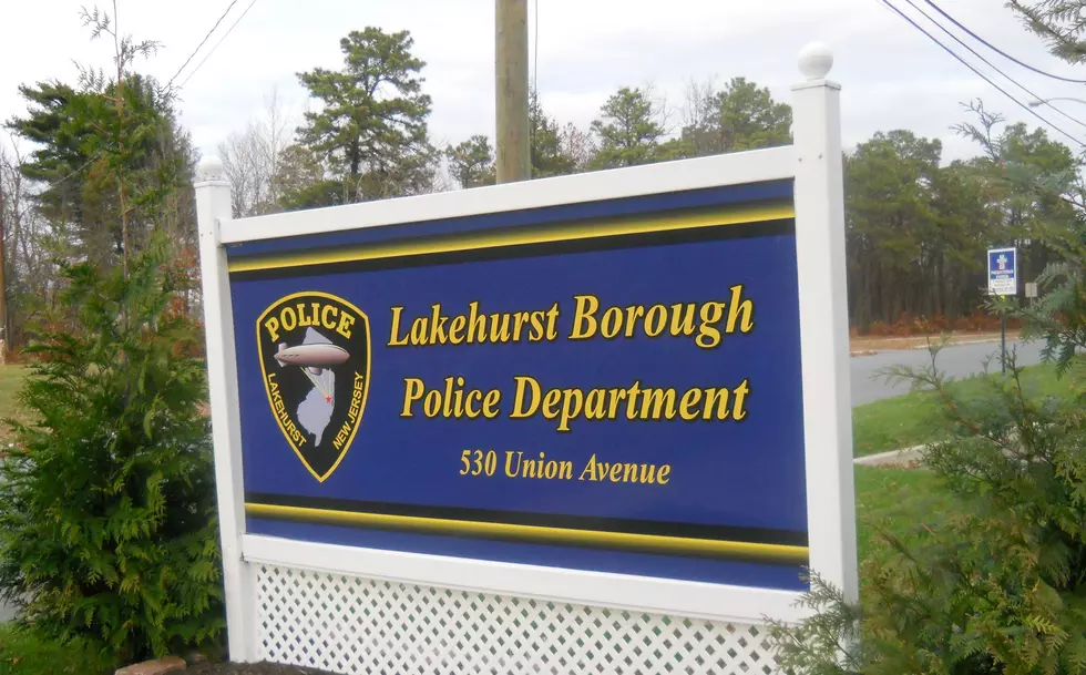 Delaware man breaks window of Lakehurst business for no reason, police say