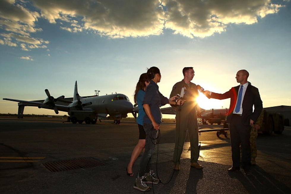 Ground Crew Work Nights to Keep MH370 Search Aloft