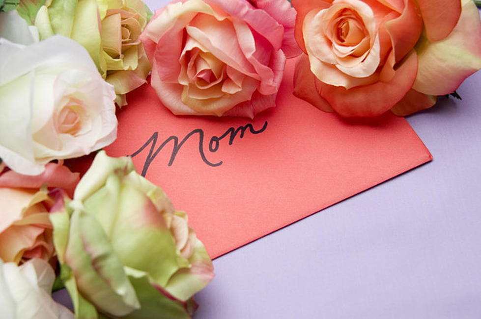 Send A Mommy-Gram & Receive A Dozen Roses