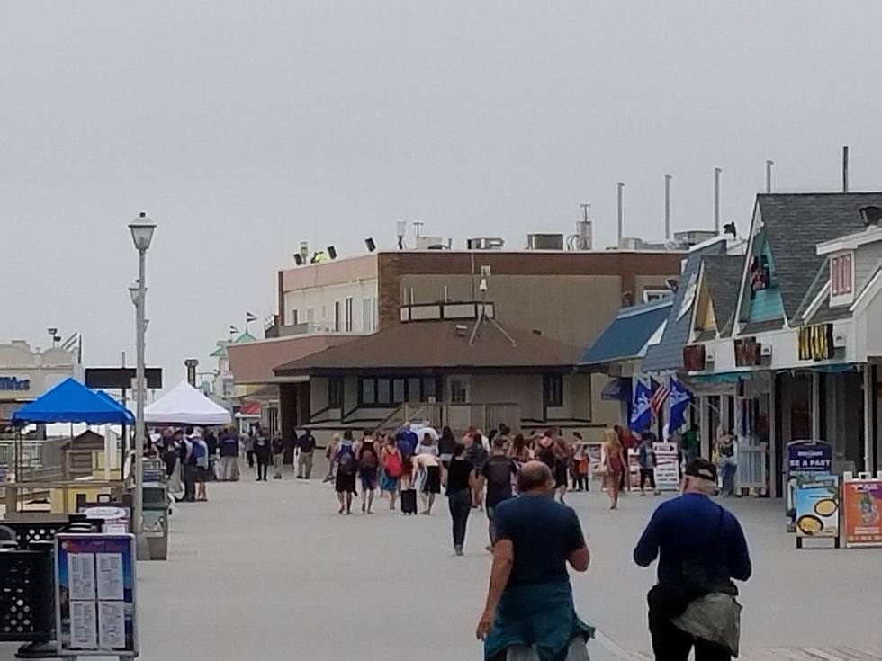 Are games of chance fun and fair at the boardwalk?