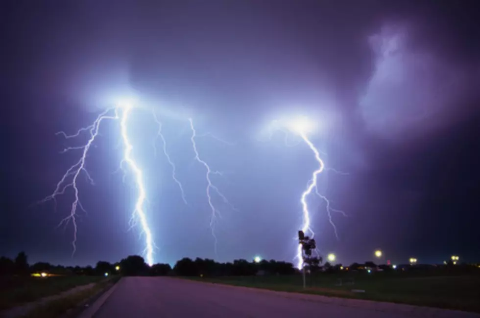 Safety tips for driving during electrical storms