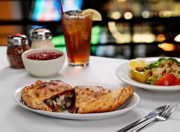 Where is the best calzone at the Jersey Shore ?