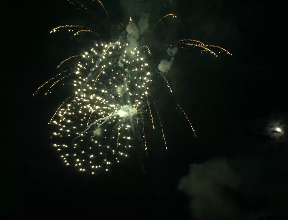 77th Annual Beachwood Fireworks on the Toms River [VIDEO]