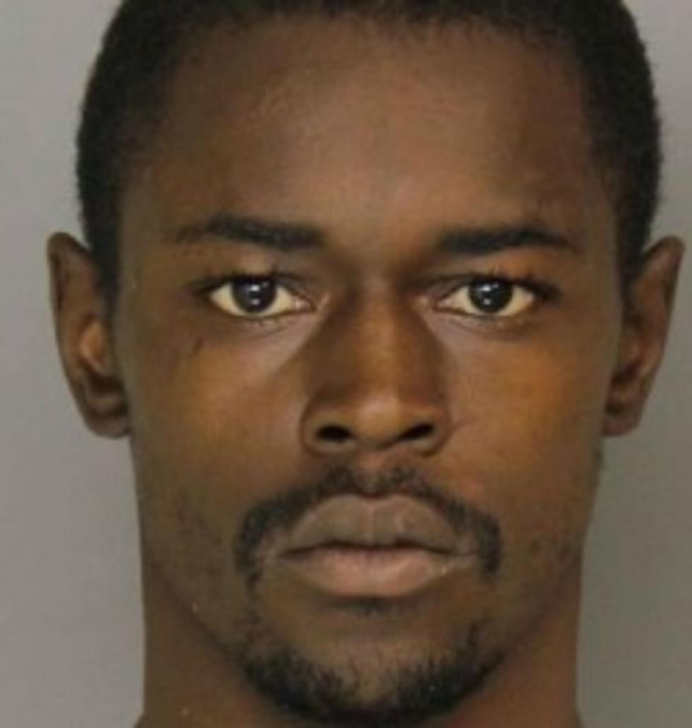 Neptune man arrested for allegedly robbing store in Newark Thursday