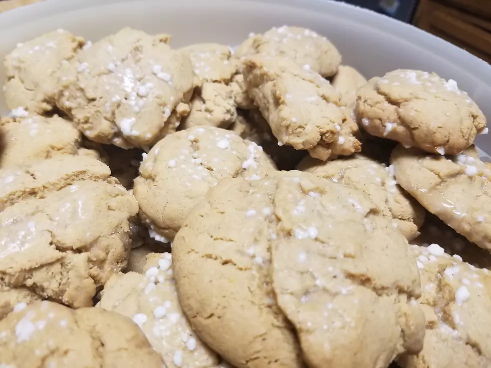 Making Cinnamon Bun Cookies: Cooking with Reporter Vin