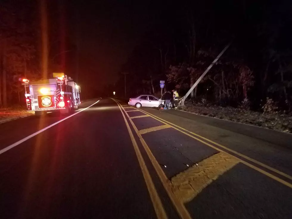 Single-car crash causes brief power outages Sunday in Beachwood