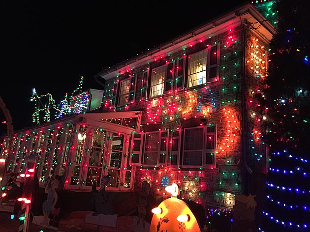 Check Out Over a Million Christmas Lights at Koziar&#8217;s Christmas Village [VIDEO]
