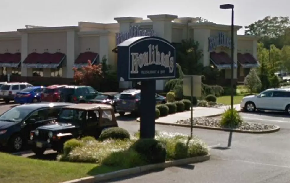 A Shore Houlihan’s Restaurant Closed Permanently Yesterday