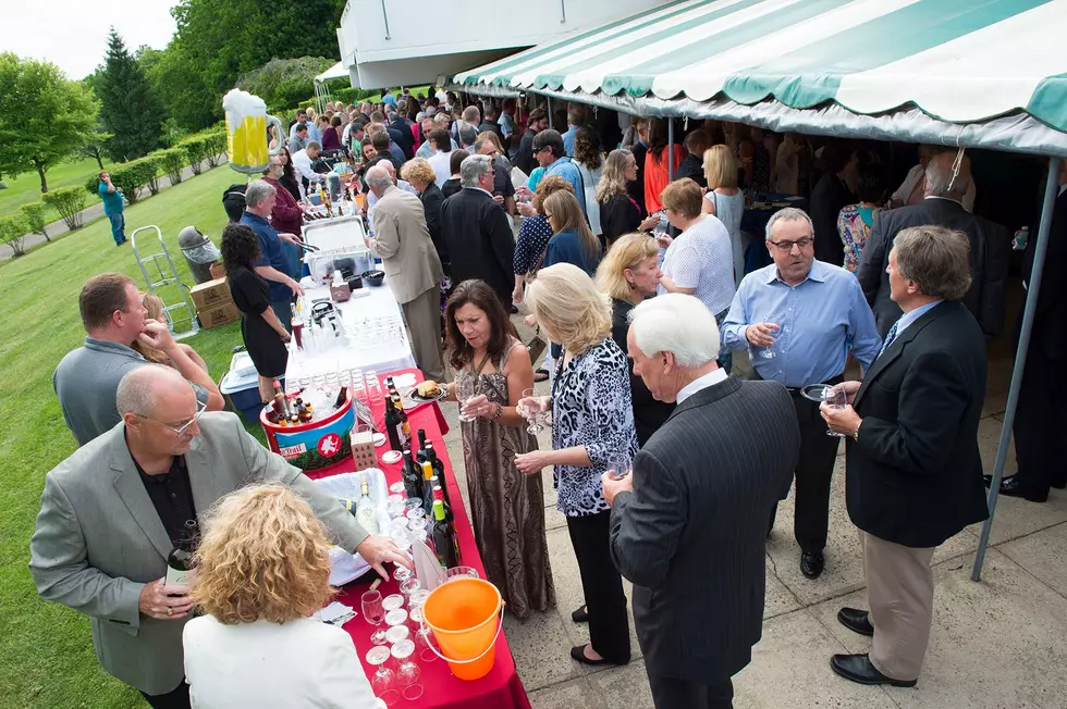 Red, White &#038; Brew Scholarship Celebration