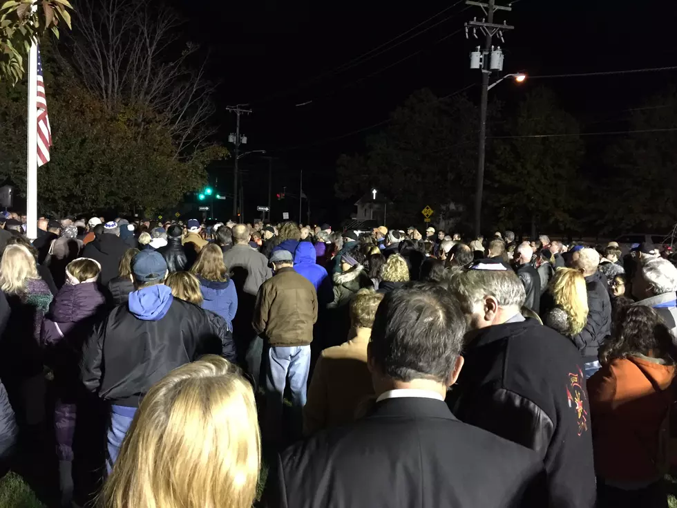 Our Community Comes Together to Remember the Pittsburgh Shooting Victims [VIDEO]