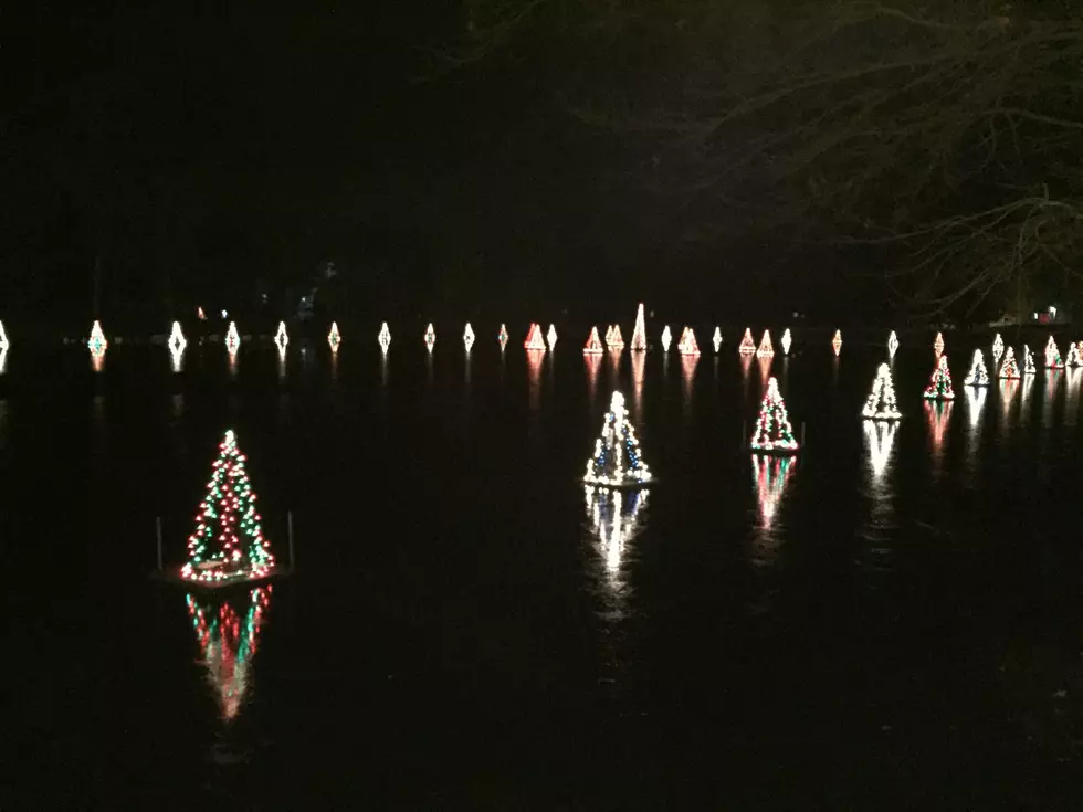 Have YOU Seen the Dancing Christmas Lights in Historic Smithville