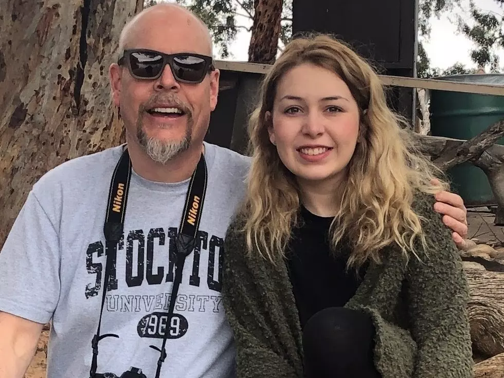 Shawn and Family Get Ready for a Big Graduation Day 