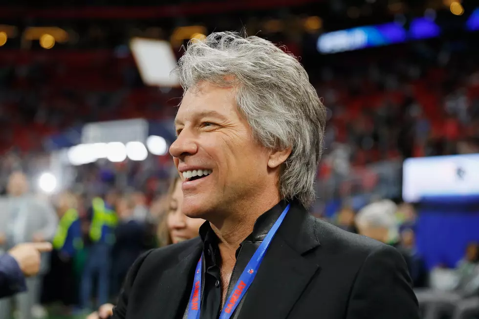 Jon Bon Jovi is Helping to Feed New Jersey College Kids 