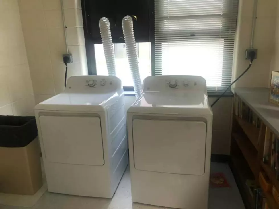 Ocean County School Staff Does Laundry for Disadvantaged Students