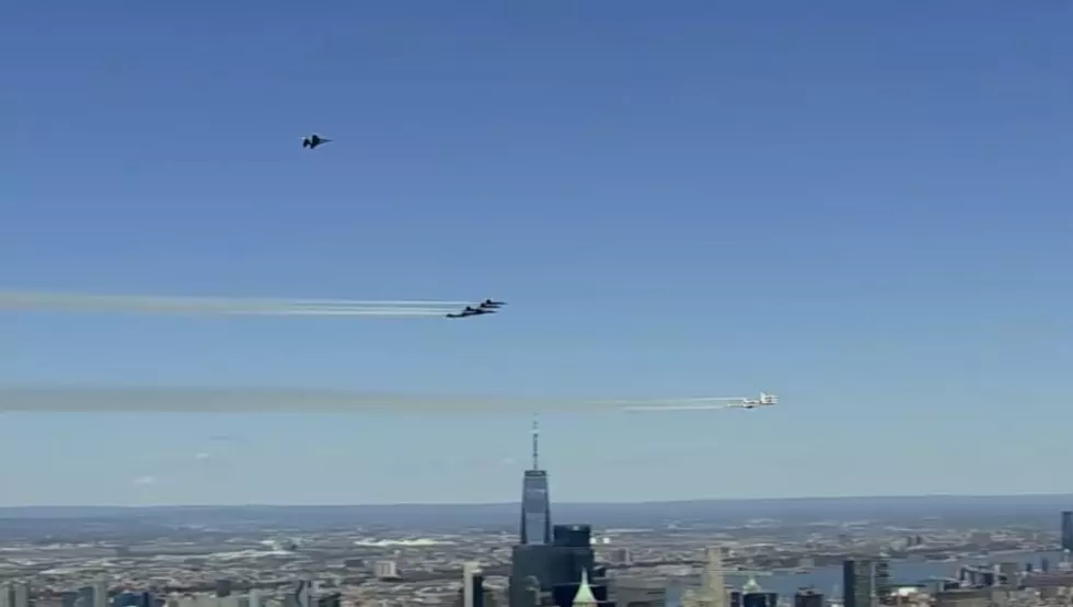 Check Out Video Of Tuesday's Thunderbirds & Blue Angels Flyovers