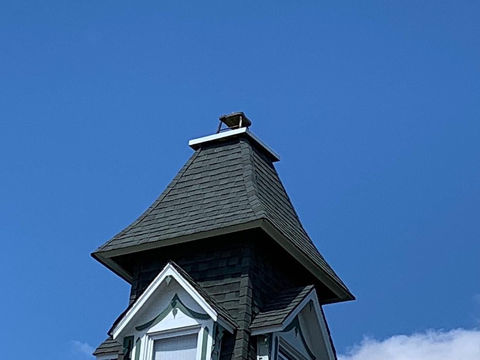 The Infamous “Chair House” in Southern Ocean County….Needs a New Chair!