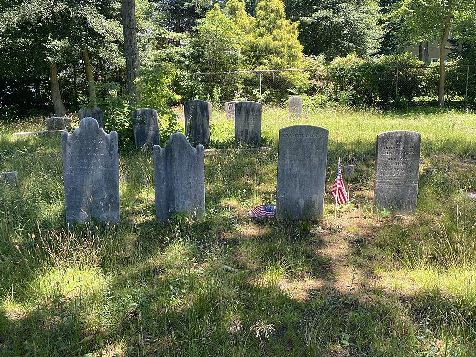 The Oldest Graveyard in Brick Township, The Gravelly Graveyard