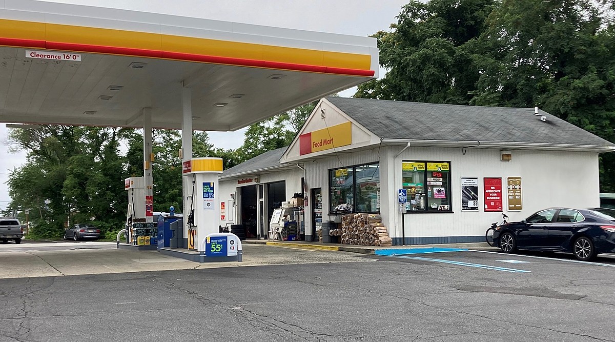 Shell Gas station employee caught selling vape tobacco to minors - wobm.com