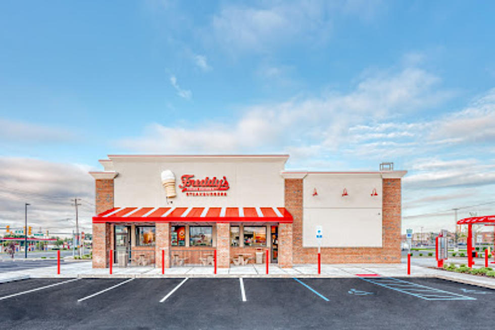 Yum! Is Freddy&#8217;s Frozen Custard and Steakburgers Coming to Toms River, New Jersey?
