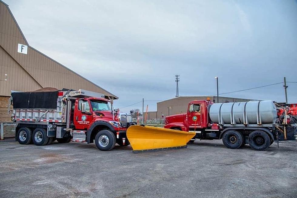 Rapid snowfall creates challenges for crews in Monmouth County