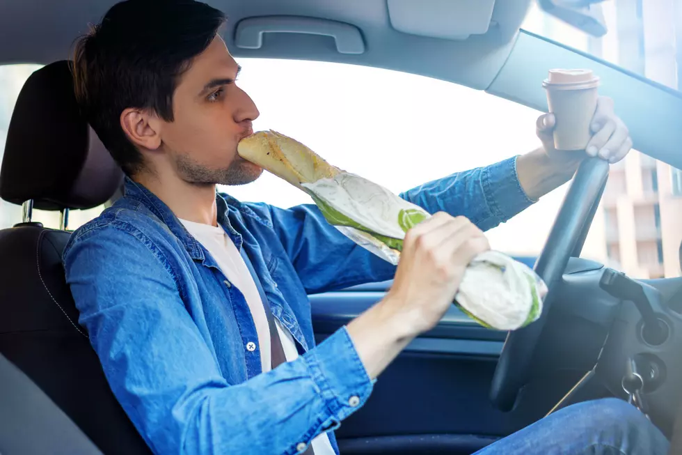 Eating While Driving: Is it Illegal for New Jersey Drivers?